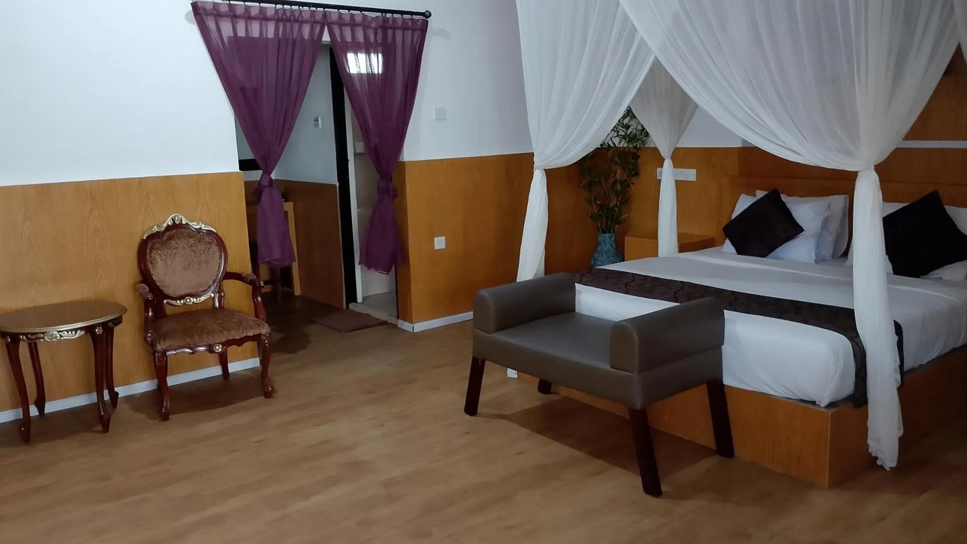 One Bed Room Classic Villa Kuta