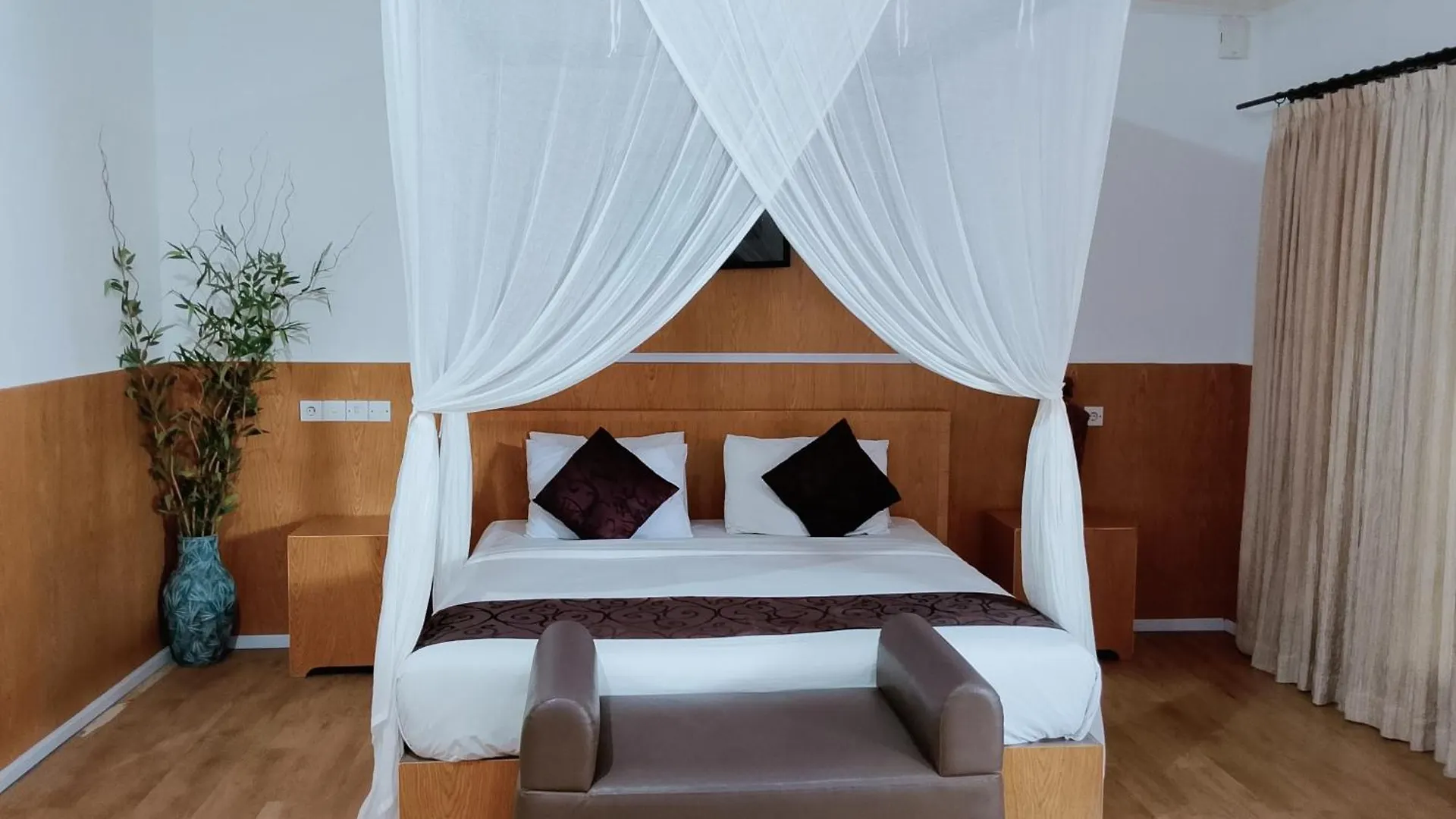 One Bed Room Classic Villa Kuta
